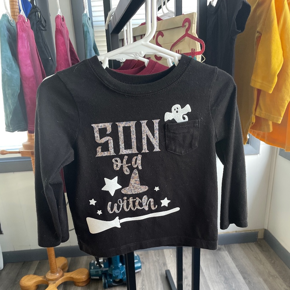 Kids Halloween clothing